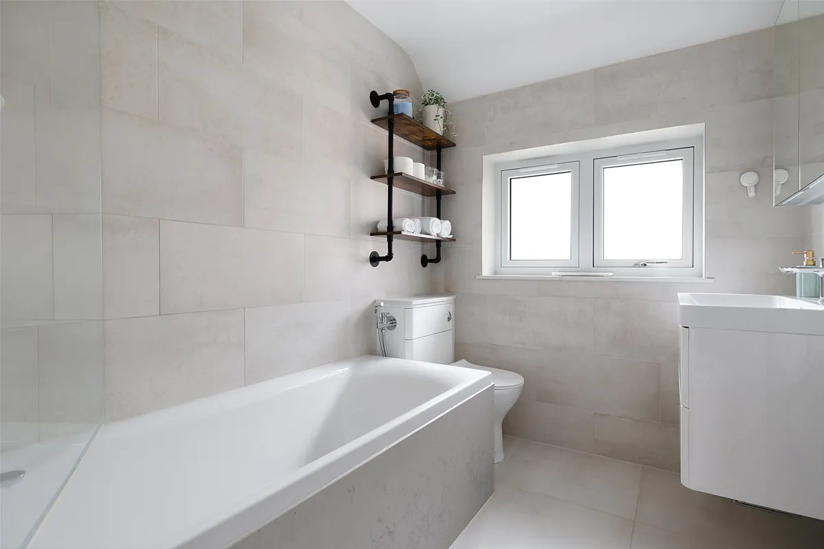 Newenham Road, Great Bookham, Leatherhead, Surrey, KT23