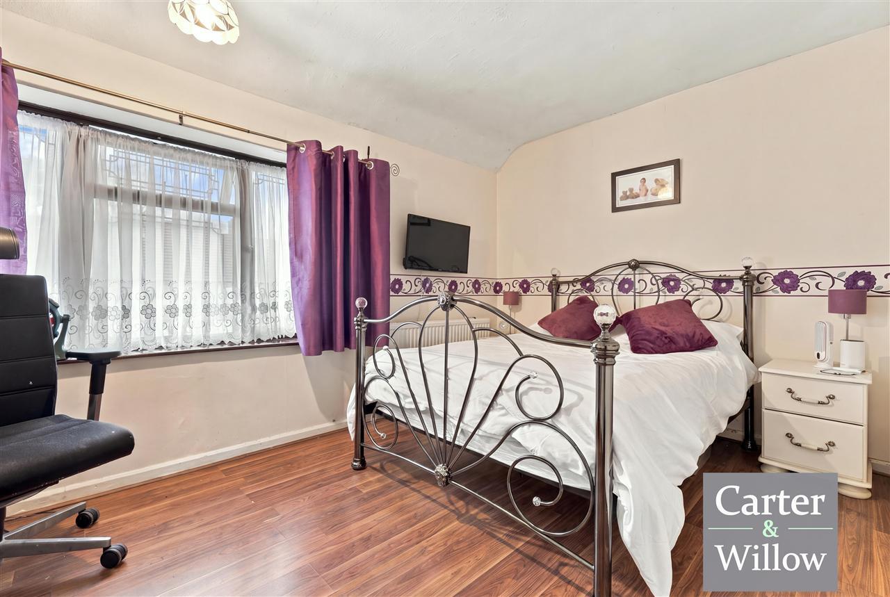 Weston Road, Dagenham, Essex Image 11