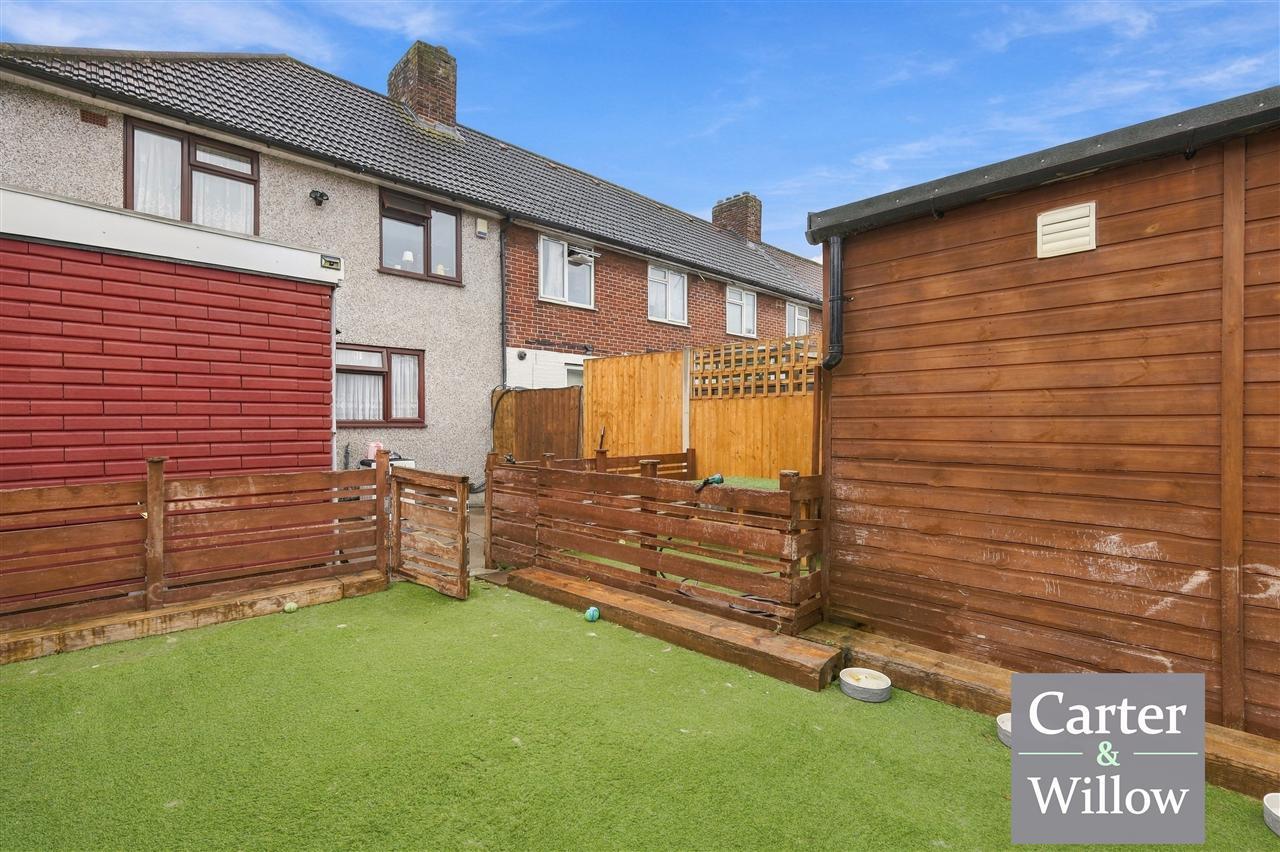 Weston Road, Dagenham, Essex Image 19