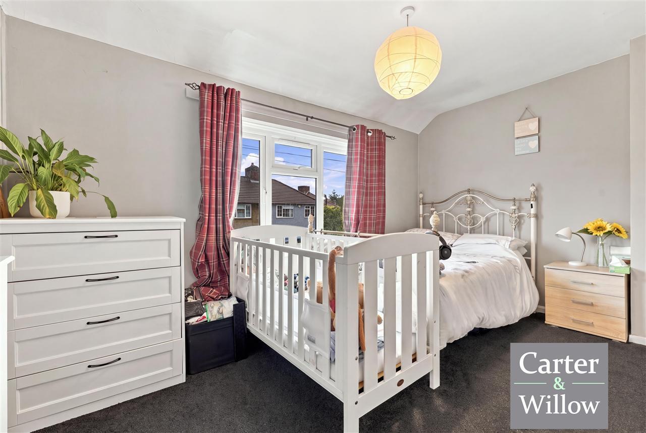 Arden Crescent, Dagenham, Essex Image 8