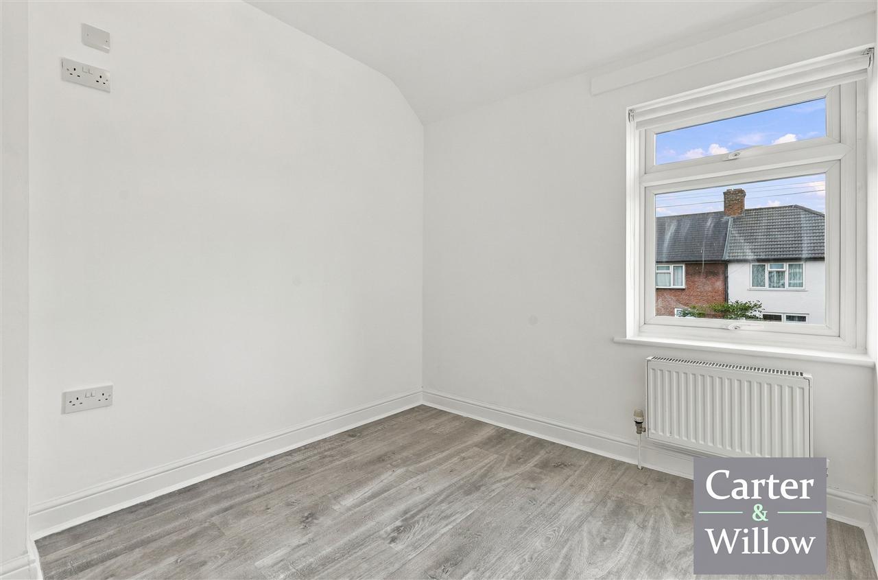 Ilchester Road, Essex Image 14