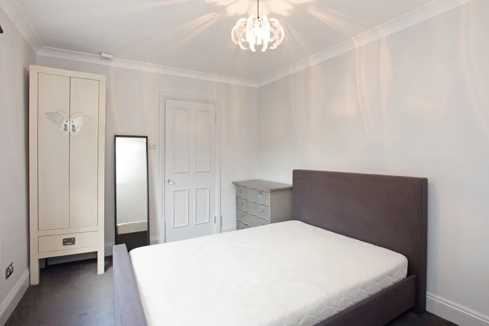 Elgin Avenue London W9 photo 3