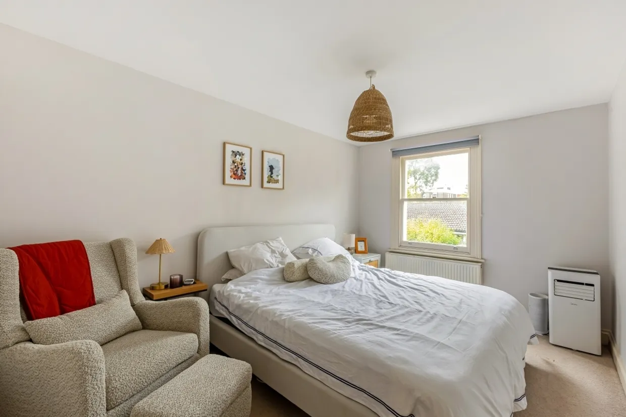 Idmiston Road London SE27 photo 6