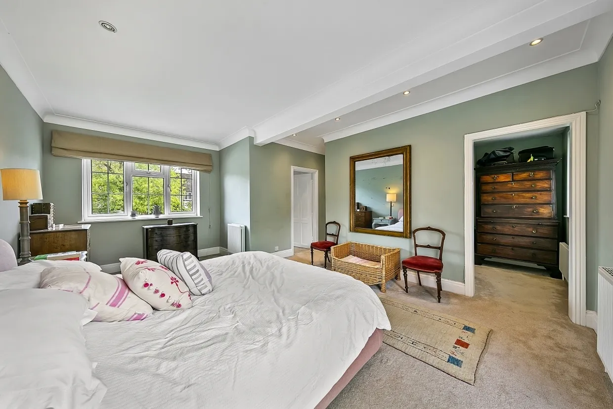 Roedean Crescent London SW15 photo 13