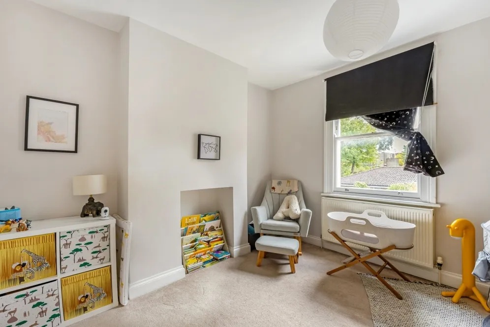 Idmiston Road London SE27 photo 8