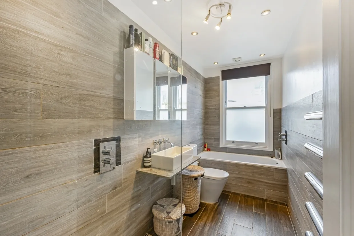Idmiston Road London SE27 photo 12