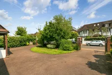 Roedean Crescent London SW15 photo 30