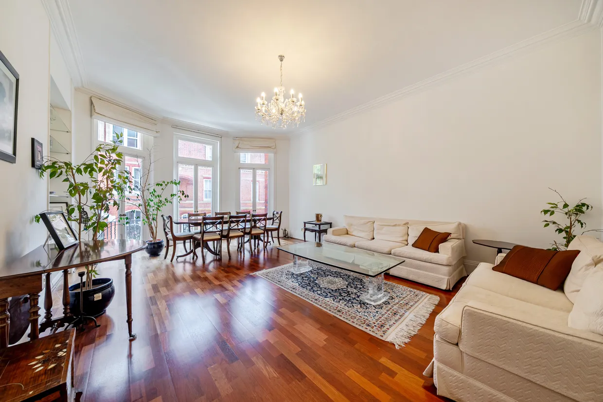 Kensington Court, London, W8 photo 3