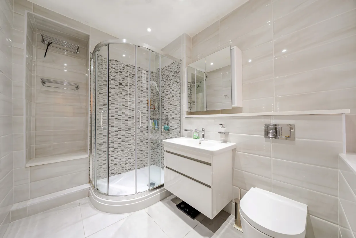 Kensington Court, London, W8 photo 23