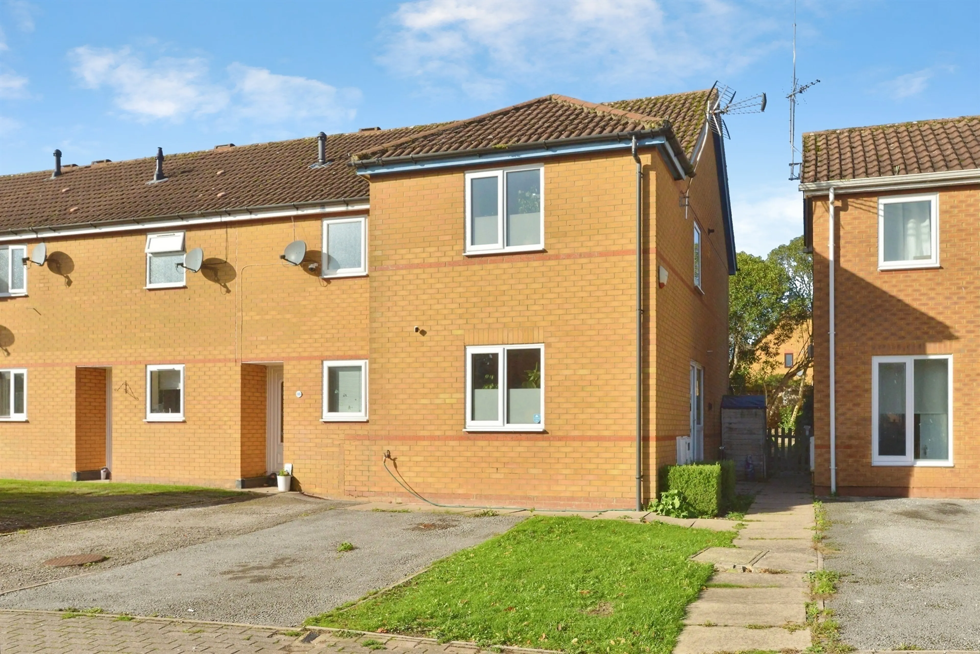 Property photo 0