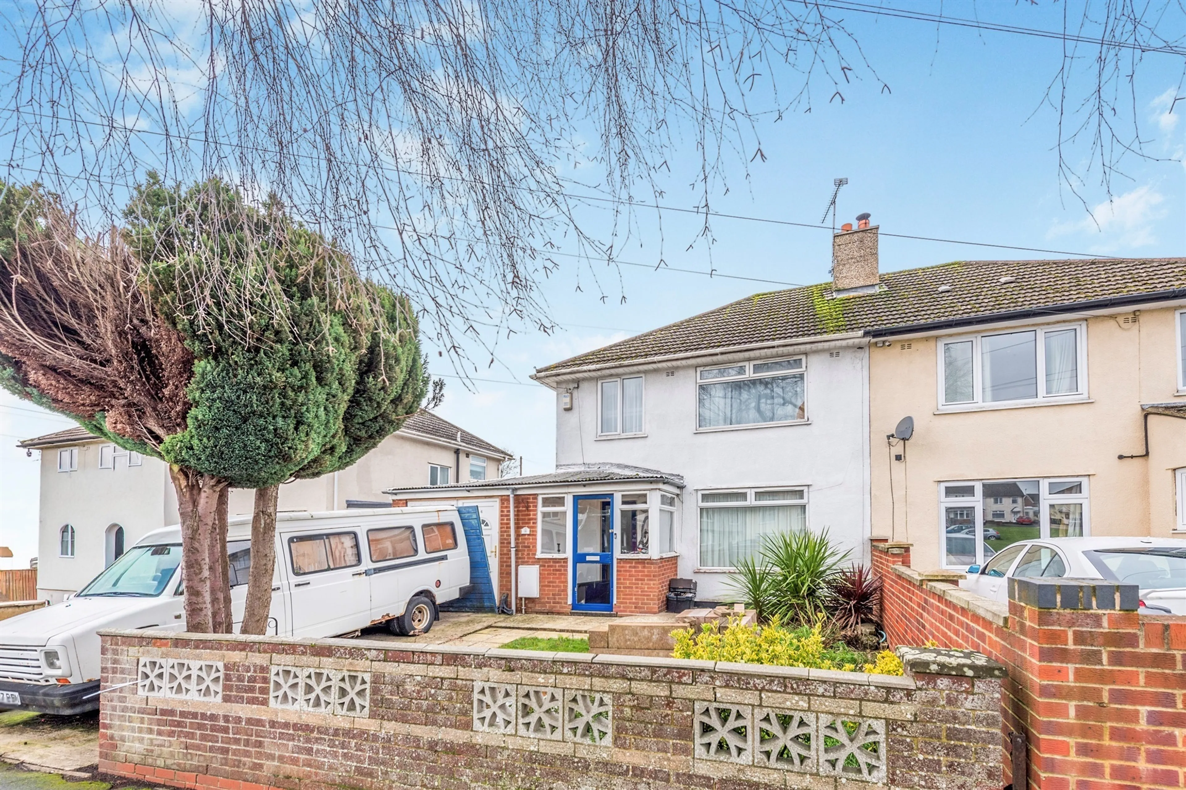 Property photo 0