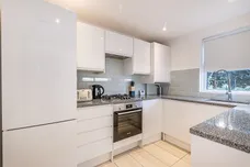 Rosetta Close, London, SW8 photo 2