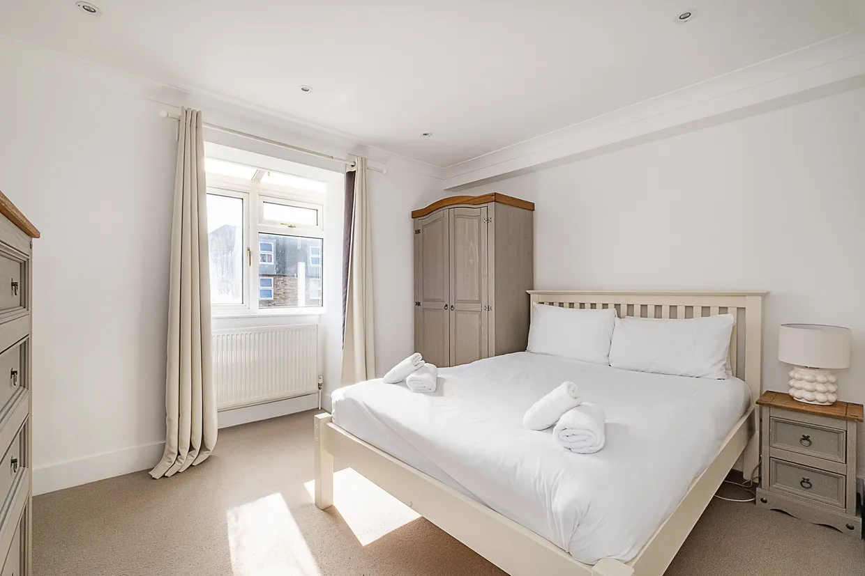 Rosetta Close, London, SW8 photo 5
