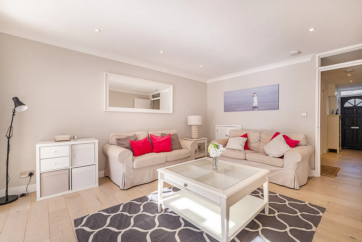 Rosetta Close, London, SW8 photo 6