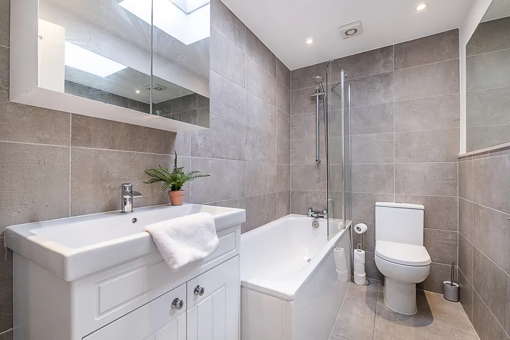 Rosetta Close, London, SW8 photo 9