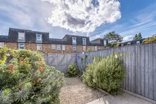 Rosetta Close, London, SW8 photo 13