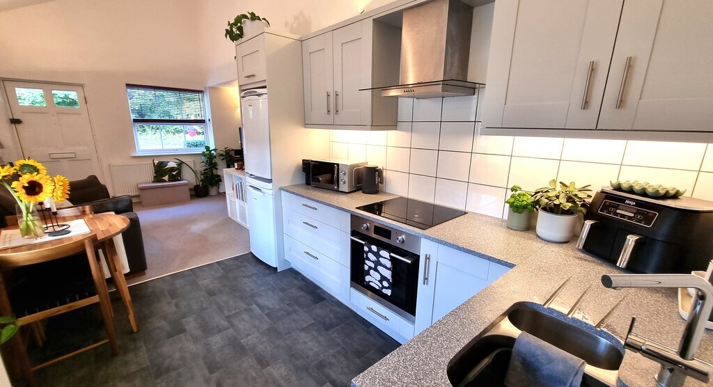 Holton, Halesworth Image 33