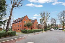 Castlebar Park, Ealing, W5 photo 10