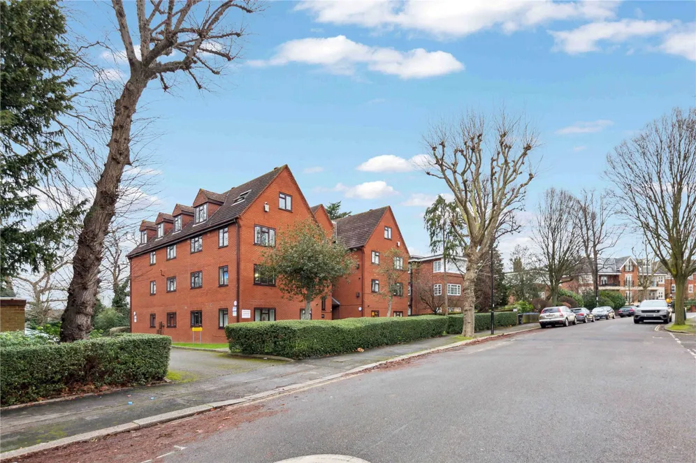 Castlebar Park, Ealing, W5 photo 10