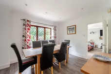 The Fairway, Weybridge, KT13 photo 3