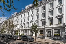 Palace Gardens Terrace, London, W8 photo 3