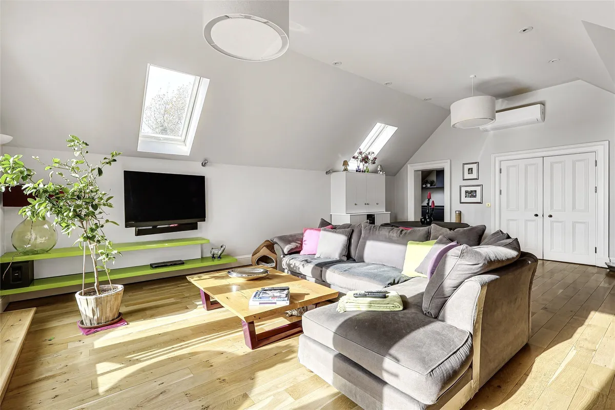 Castle Square, Bletchingley, Surrey, RH1