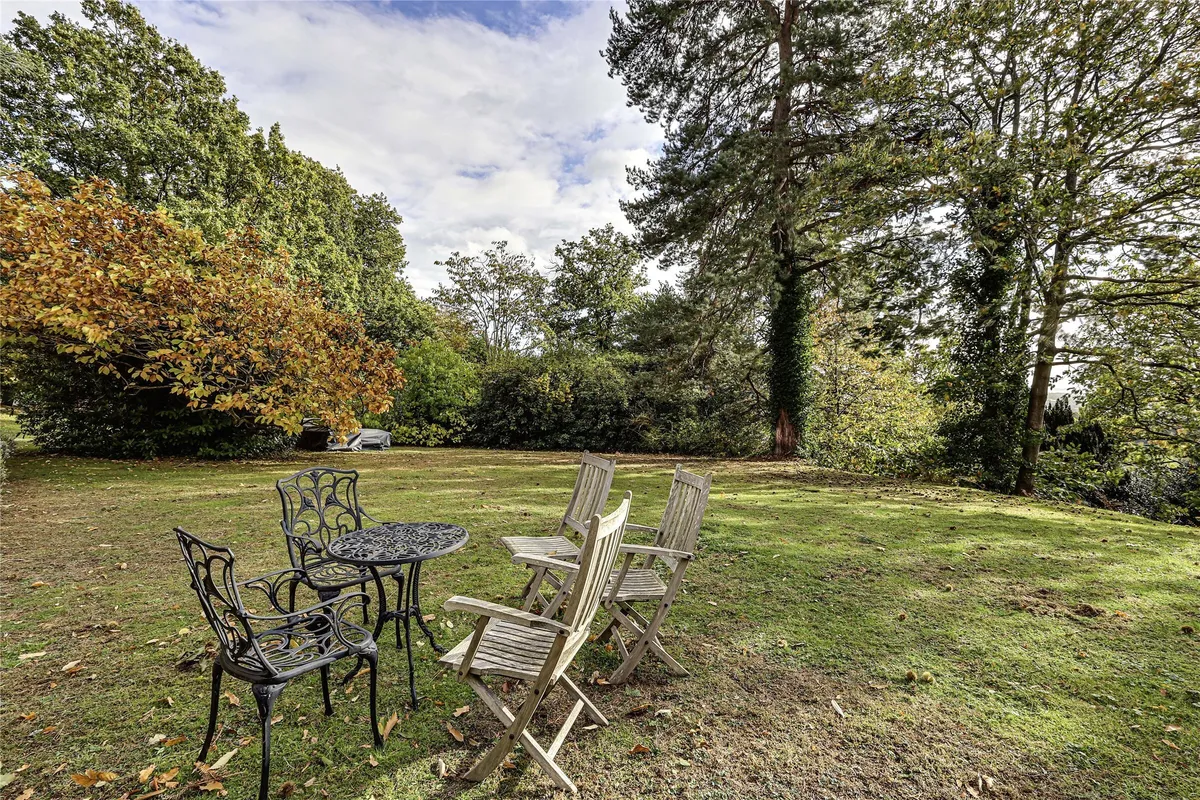 Castle Square, Bletchingley, Surrey, RH1