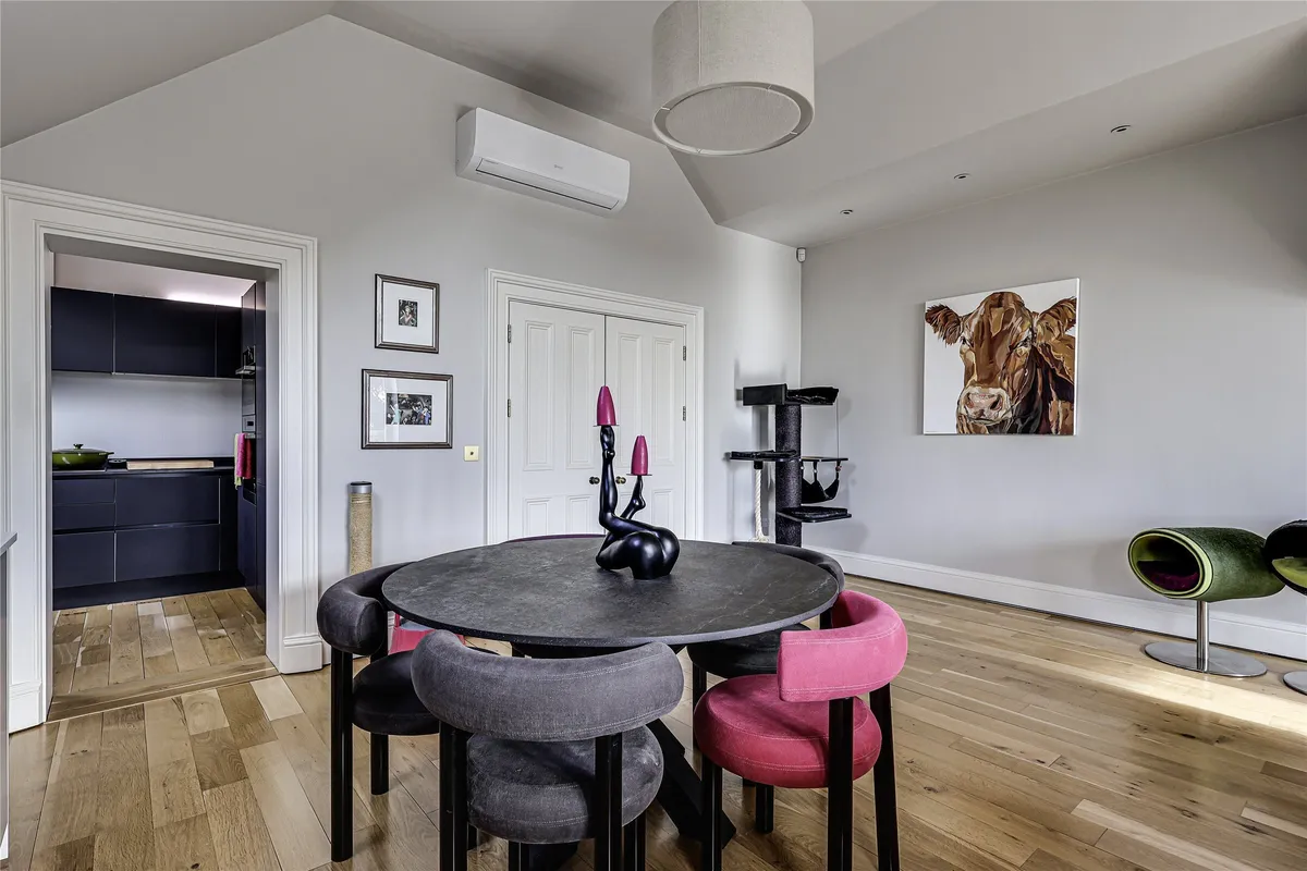 Castle Square, Bletchingley, Surrey, RH1