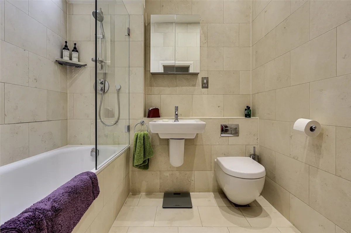Castle Square, Bletchingley, Surrey, RH1