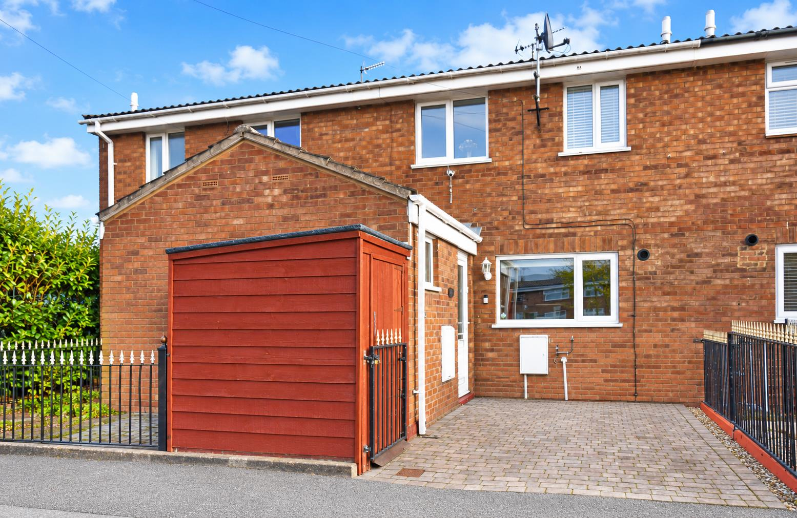 Curlew Close, Off Kestral Avenue, Hull Image 1