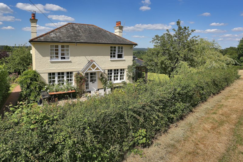 Samuel & Son Chartered Surveyors Estate agent & Letting Agent in Horam