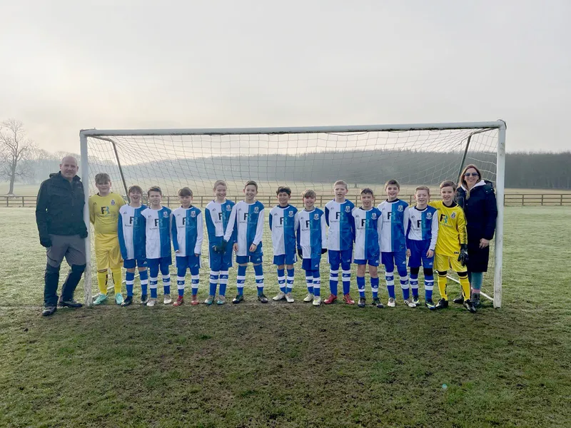 Furnell kits out local boy's football team