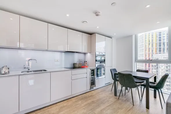 Mylo Nine Elms Point apartment kitchen